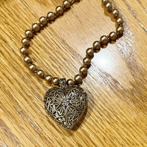 Monet Signed Heart Pendant Necklace VTG Designer Beads Gold beads open Work - Picture 4 of 7